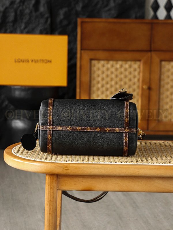 루이비통 익스프레스백 PM