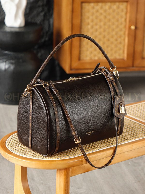 루이비통 익스프레스백 MM