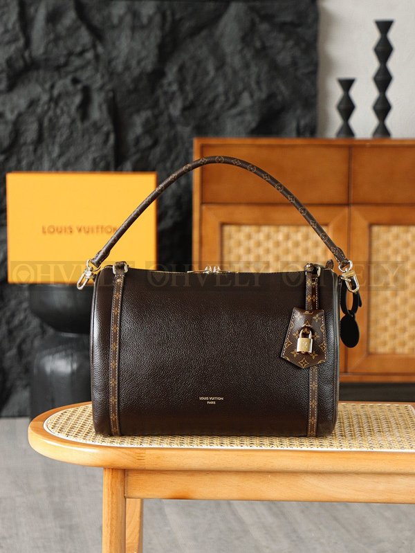 루이비통 익스프레스백 MM