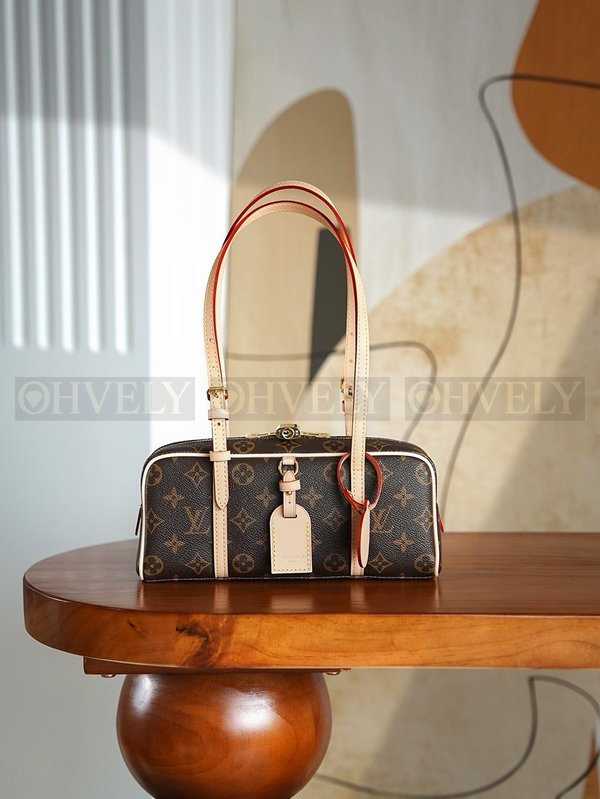 루이비통 모노그램 행온 HangOn 백