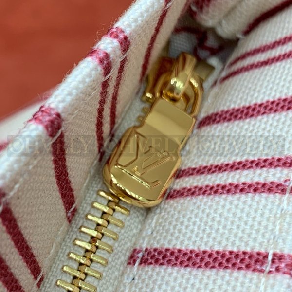 루이비통 캐리 잇 토트백