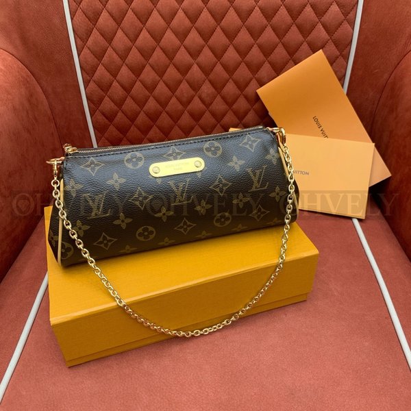 루이비통 포쉐트 에바