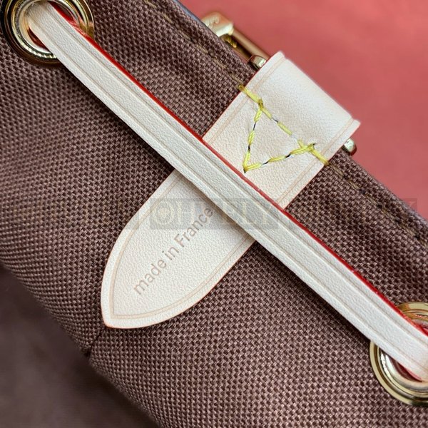 루이비통 오디세이 MM