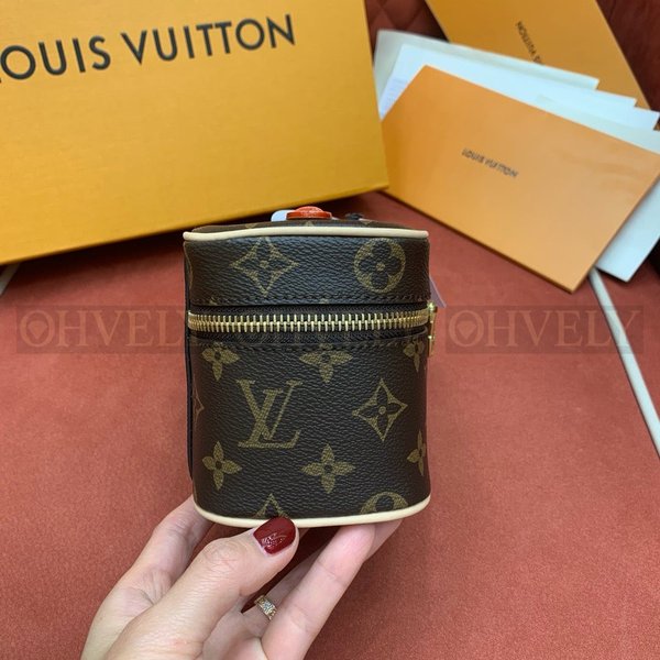 루이비통 니스 나노