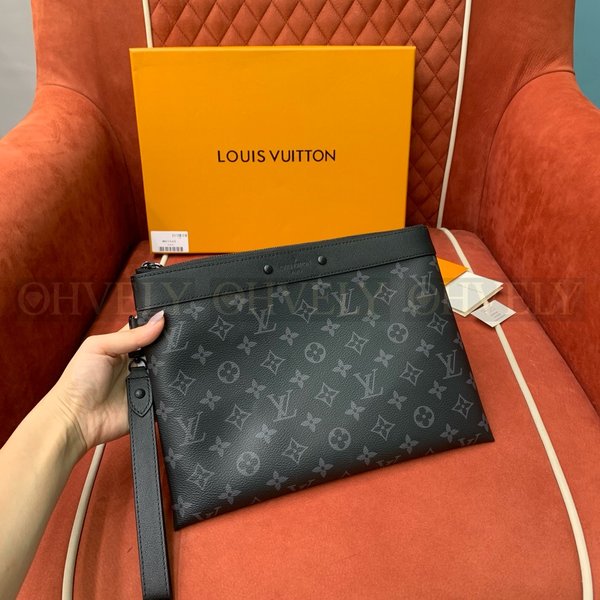 루이비통 포쉐트 투고 클러치