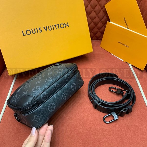 루이비통 나노 알파 모노그램 백