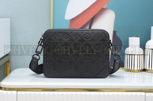 루이비통 듀오 메신저백