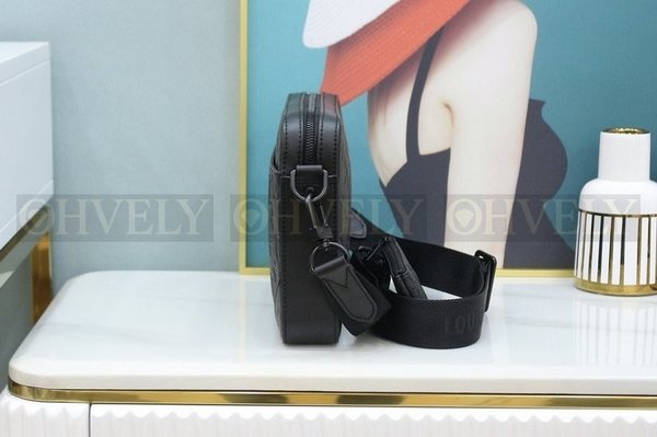 루이비통 듀오 메신저백