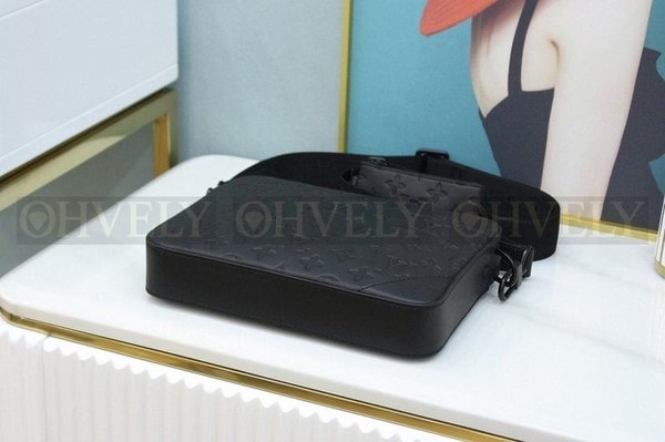 루이비통 듀오 메신저백