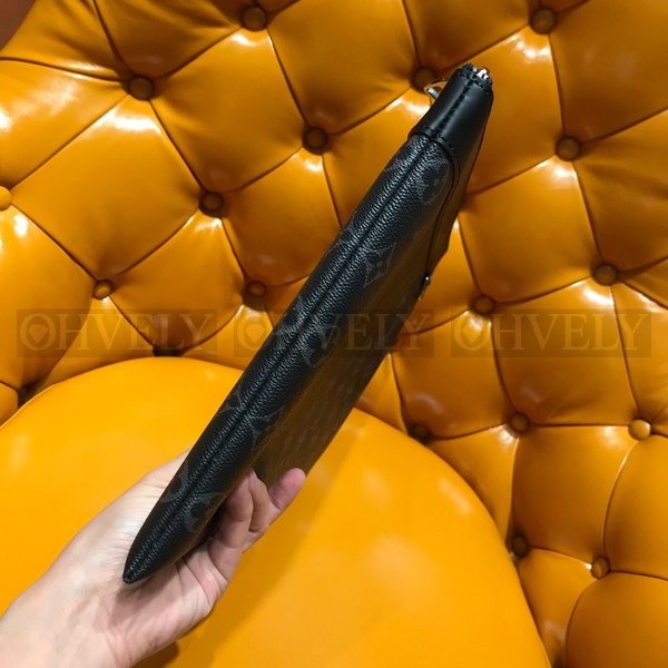 루이비통 이클립스 포쉐트 아폴로 클러치