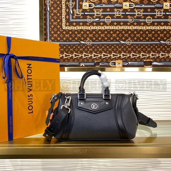 루이비통 나노 LV 바이커