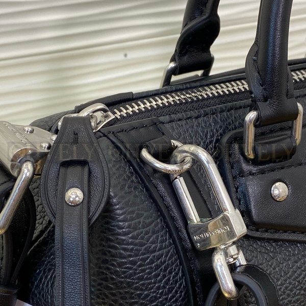 루이비통 나노 LV 바이커