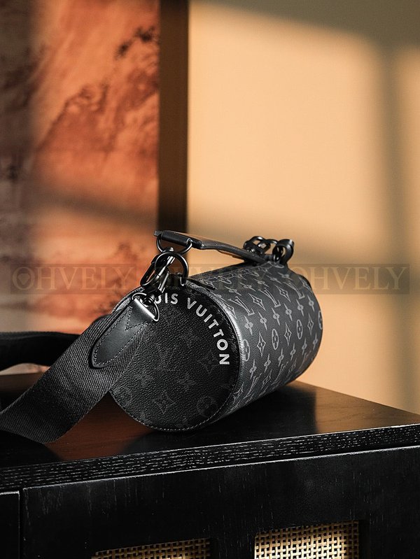 루이비통 소프트 폴로숑 PM