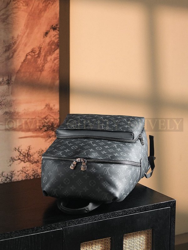 루이비통 디스커버리 백팩