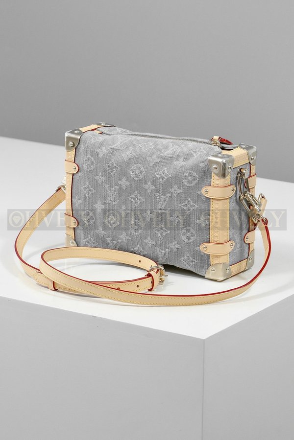 루이비통 워시드 그레이 사이드 트렁크 MM