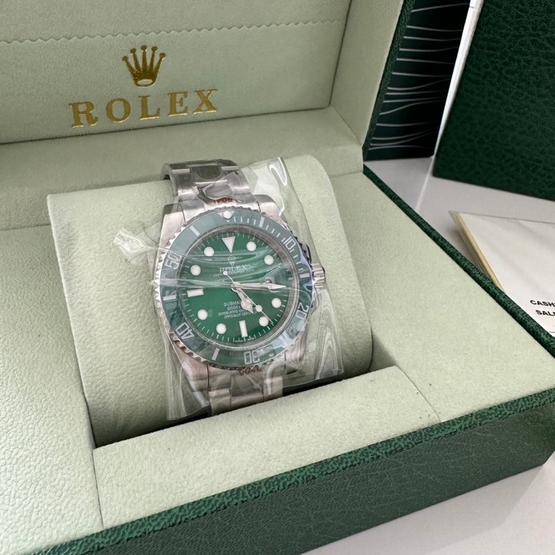 롤렉스 서브마리너 그린다이얼 - 풀박스 (극소량 입고)