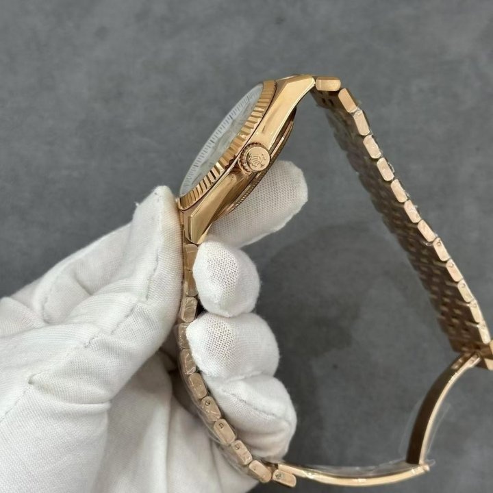 롤렉스 랜드 드웰러 40mm - 3 Color