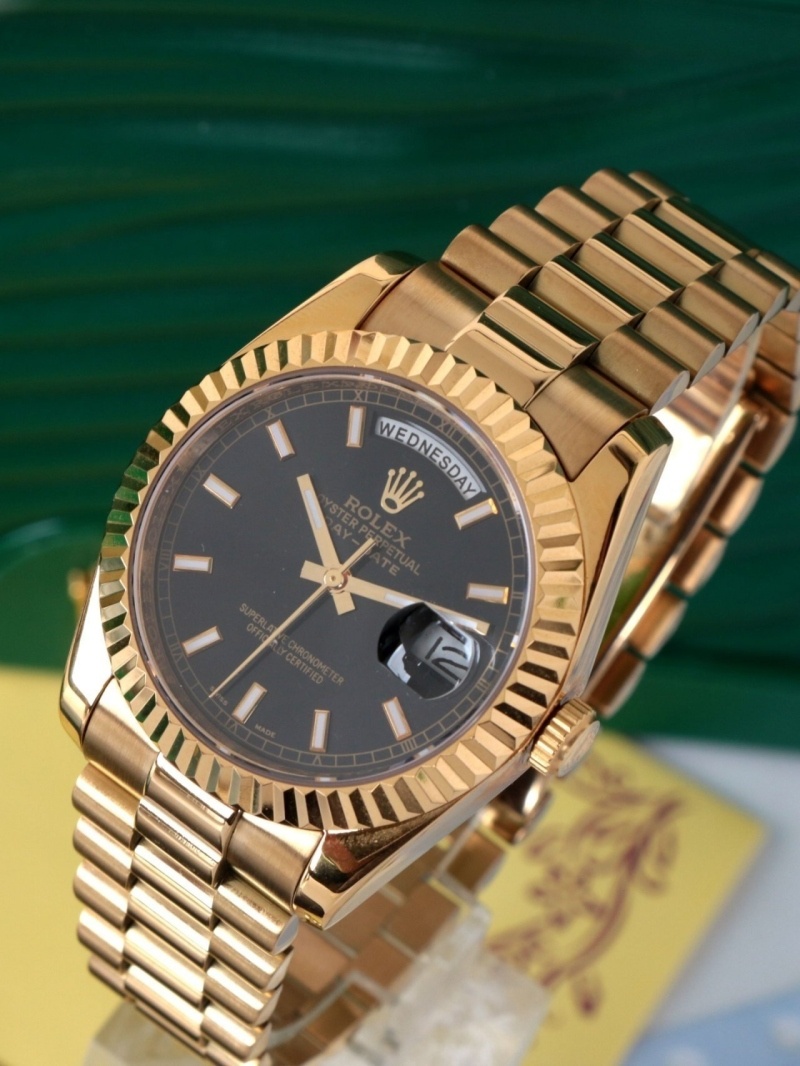 롤렉스 데이데이트 블랙 금통
