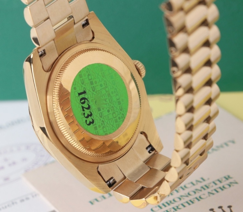 롤렉스 데이데이트 블랙 금통