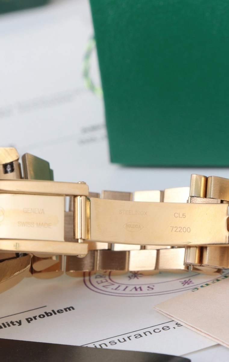 롤렉스 데이데이트 블랙 금통