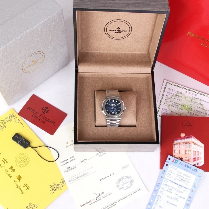 파텍필립 노틸러스 문페이즈 블루다이얼