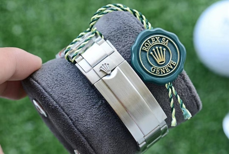 롤렉스 서브마리너 블랙 다이얼 - 풀박스 (극소량 입고)