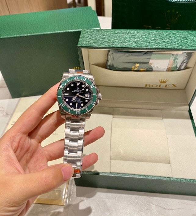 롤렉스 서브마리너 그린 다이얼