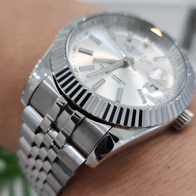 롤렉스 데이저스트 화이트