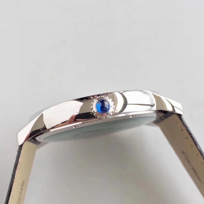 까르띠에 롱드 솔로 런던 시계