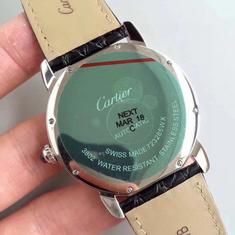 까르띠에 롱드 솔로 런던 시계