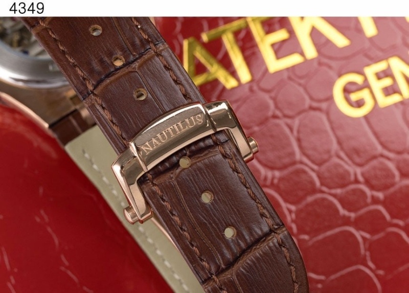 파텍필립 노틸러스 로즈골드 브라운
