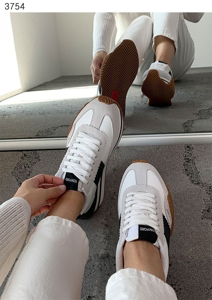 톰포드 제임스 스니커즈 - 화이트네이비