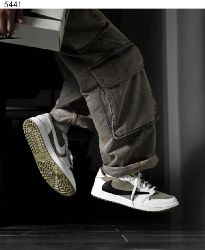 나이키 x 트래비스 스캇 에어조던1 로우 - 올리브