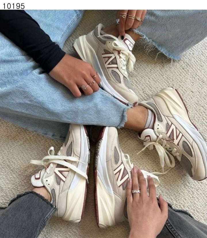 뉴발란스 x 로로피아나 996V6 메이드인 USA