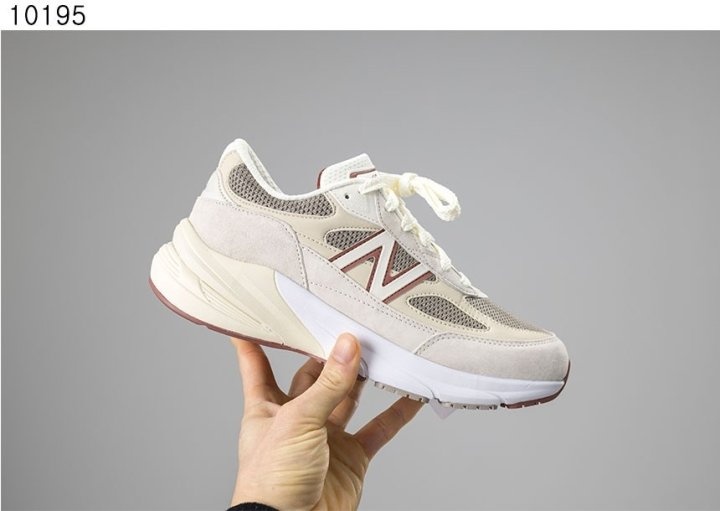 뉴발란스 x 로로피아나 996V6 메이드인 USA