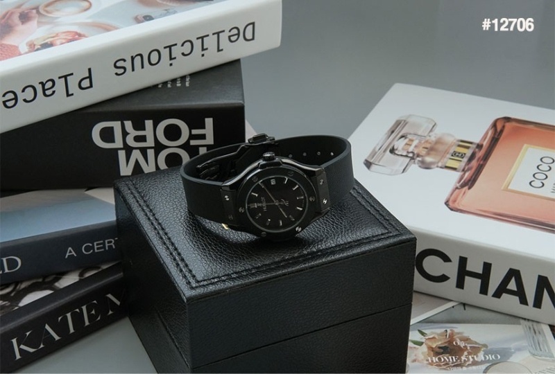 위블로 클래식 퓨전 오토매틱 블랙다이얼