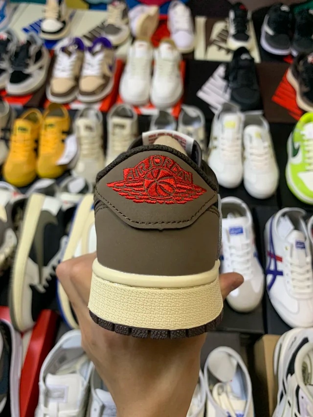 (기획 특가) 나이키 조던 1 x 트래비스 스캇 레트로 로우 OG SP 5종! -해외배송-