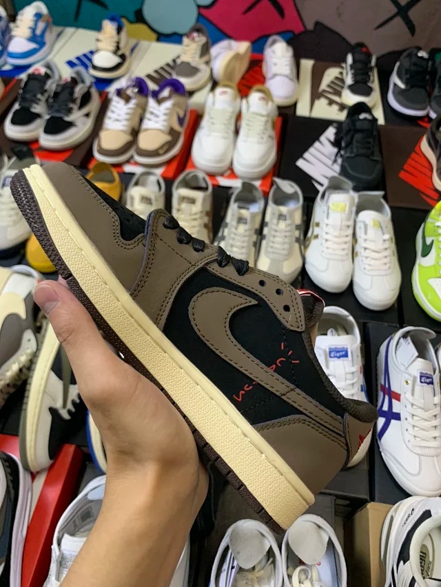 (기획 특가) 나이키 조던 1 x 트래비스 스캇 레트로 로우 OG SP 5종! -해외배송-