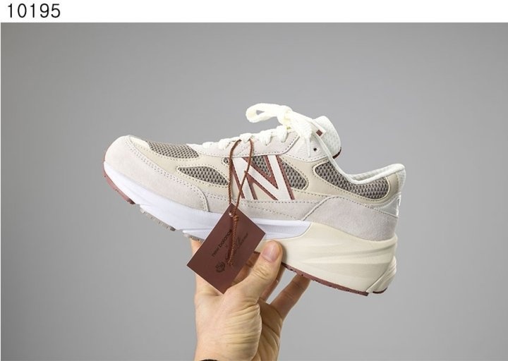 뉴발란스 x 로로피아나 996V6 메이드인 USA