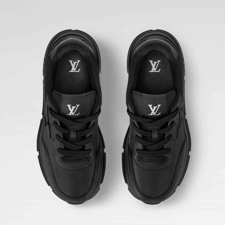 루이비통 클래식 스니커즈