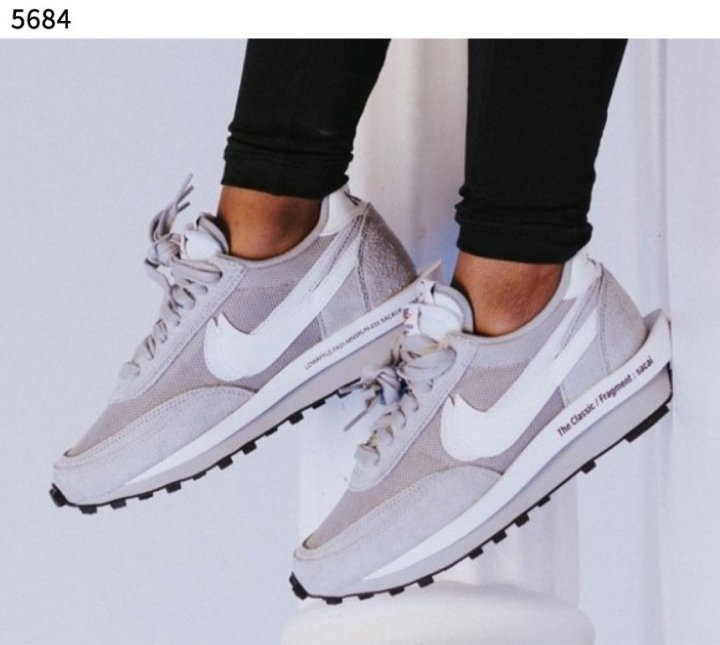 나이키 X 사카이 프라그먼트 LD와플 그레이