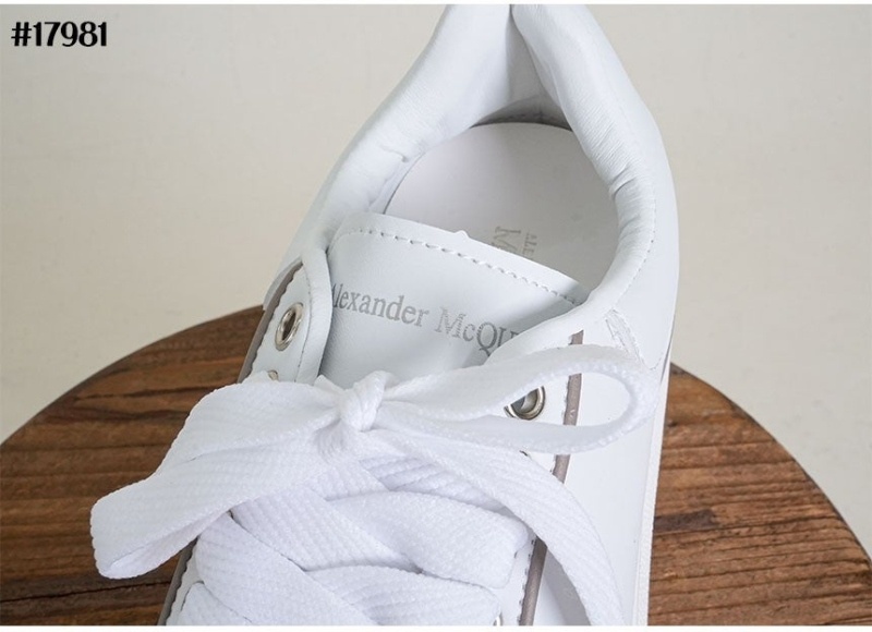 맥퀸 오버사이즈드 스니커즈 화이트 그레이