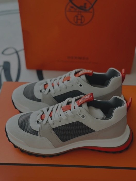 에르메스 리더 스니커즈 트윌 카프스킨 스웨이드 고트스킨 & 멀티꼴로르 그리 쿼츠