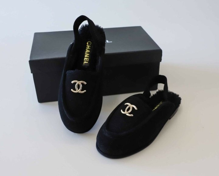 샤넬 스웨이드 시어링 슬리퍼 뮬