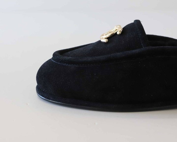 샤넬 스웨이드 시어링 슬리퍼 뮬