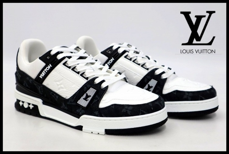 루이비통 LV 트레이너 스니커즈 - 블랙