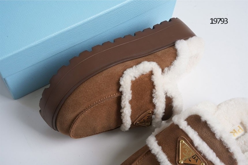 프라다 시어링 트림 플랫폼 뮬 로퍼