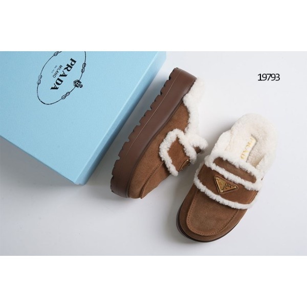 프라다 시어링 트림 플랫폼 뮬 로퍼