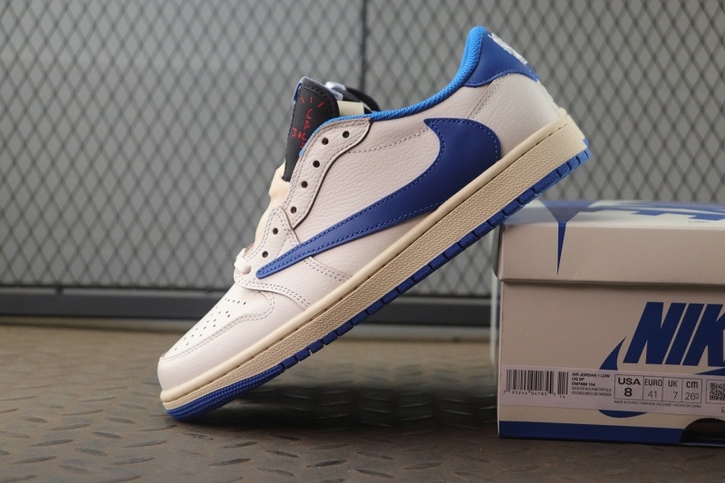 조던 1 x 트래비스 스캇 x 프라그먼트 레트로 로우 OG SP 세일 밀리터리 블루 [정품급]