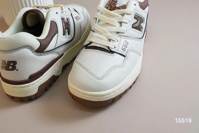 뉴발란스 X 에임 네온 도르 550 브라운